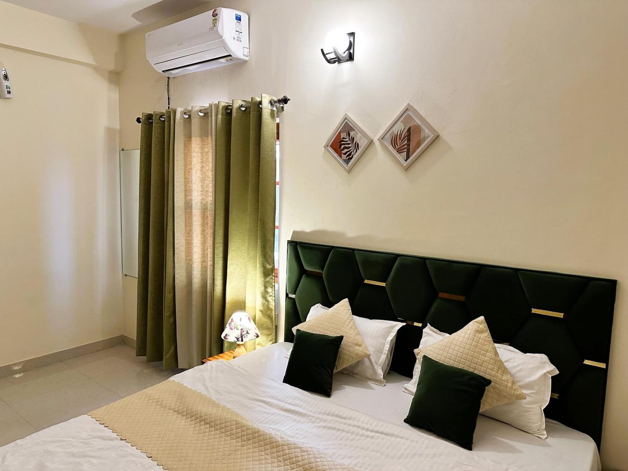 Zoomstay - 3Bhk Apartments Varanasi Ngoại thất bức ảnh