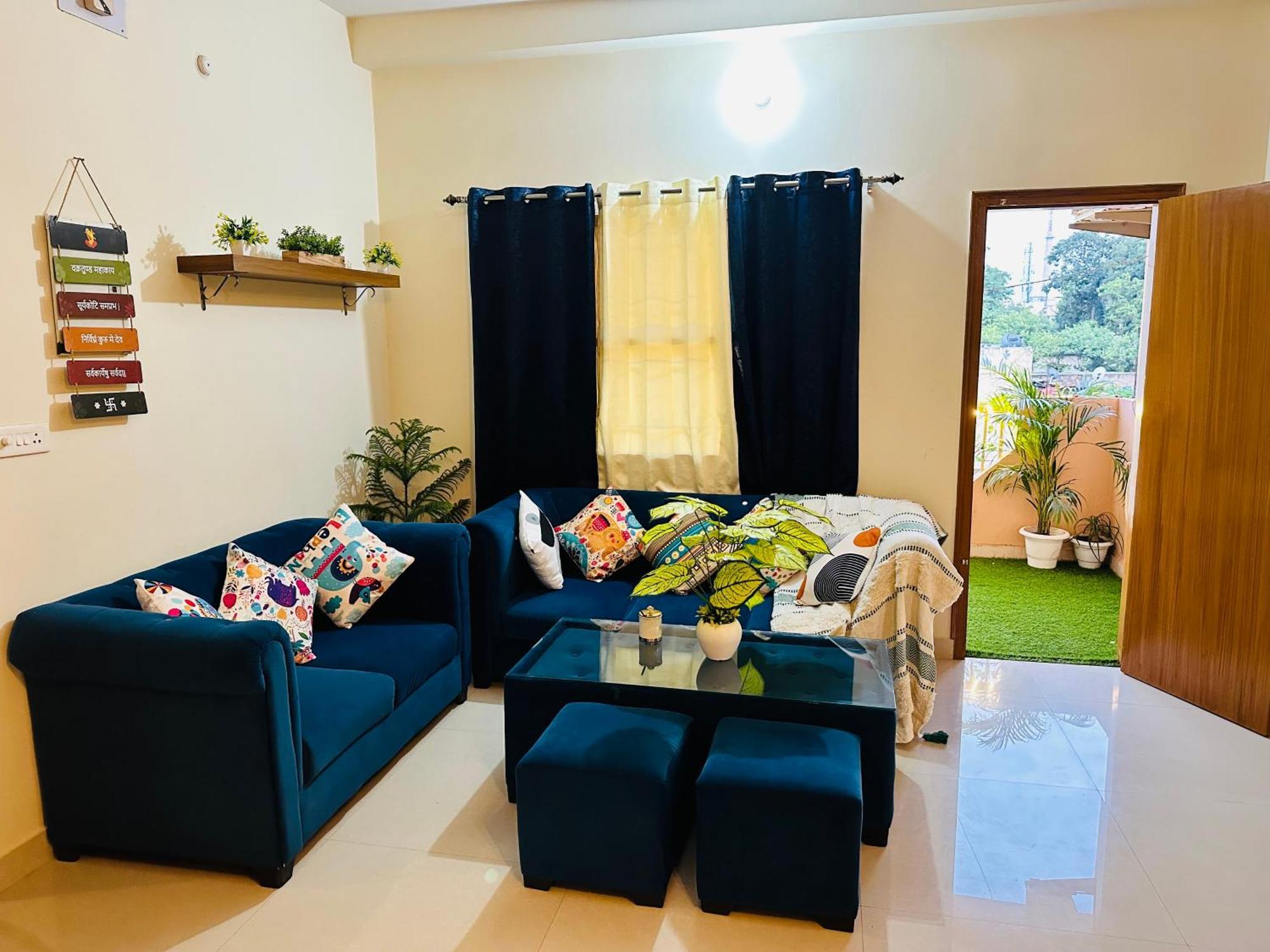 Zoomstay - 3Bhk Apartments Varanasi Ngoại thất bức ảnh