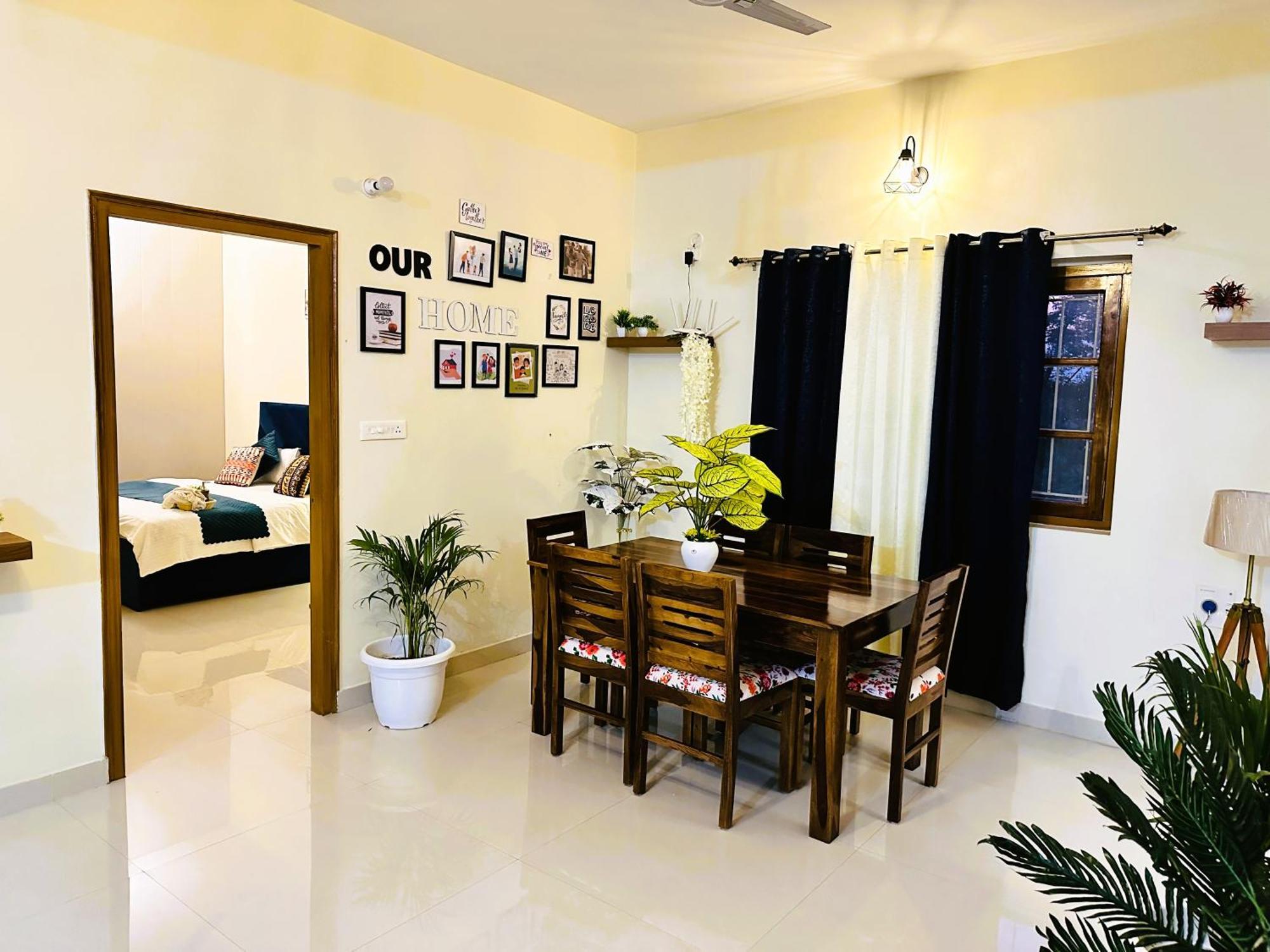 Zoomstay - 3Bhk Apartments Varanasi Ngoại thất bức ảnh