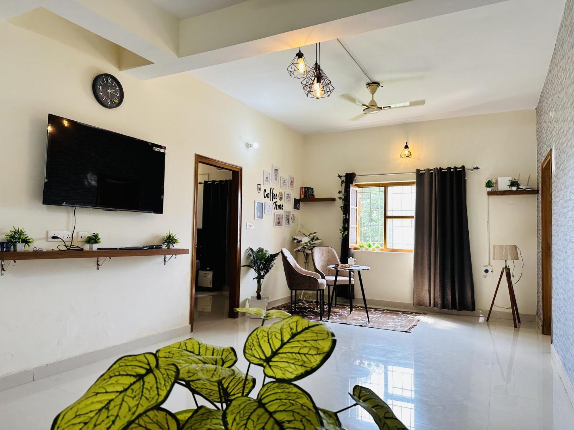 Zoomstay - 3Bhk Apartments Varanasi Ngoại thất bức ảnh